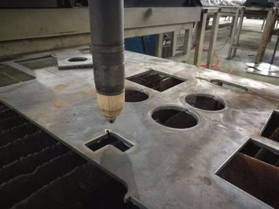 2018 Нова преносим тип Plasma Метална тръба машина за рязане, CNC метална тръба машина за рязане