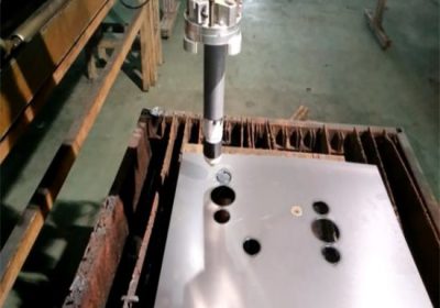 неръждаема въглерод CNC машина за плазмено рязане с водна струя