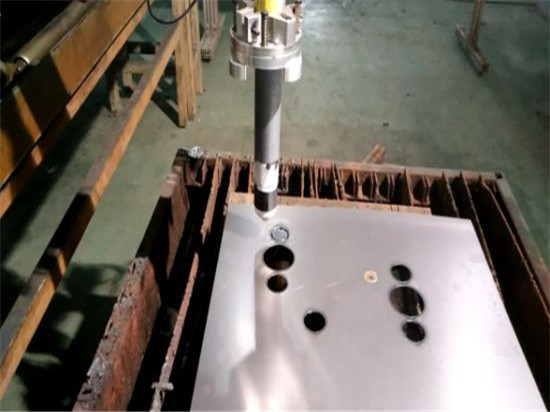 Евтини CNC плазмена машина за рязане / CNC машина за рязане китайски