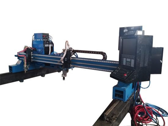 Метален стоманен кофраж тип CNC плазмено рязане / машина за рязане на мека стомана